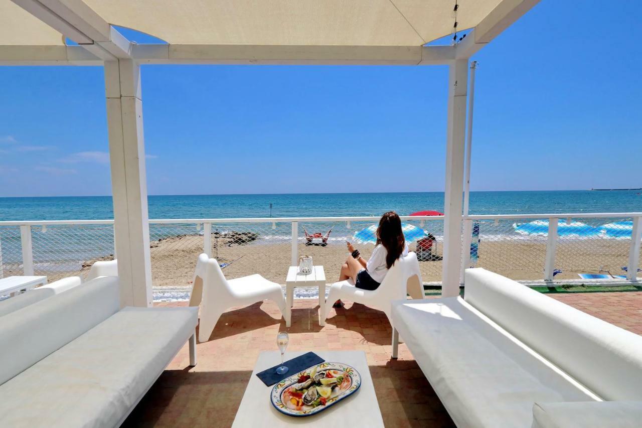 Le Palme Village Terracina Dış mekan fotoğraf